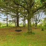 6 Person In Oksbol-by Traum *